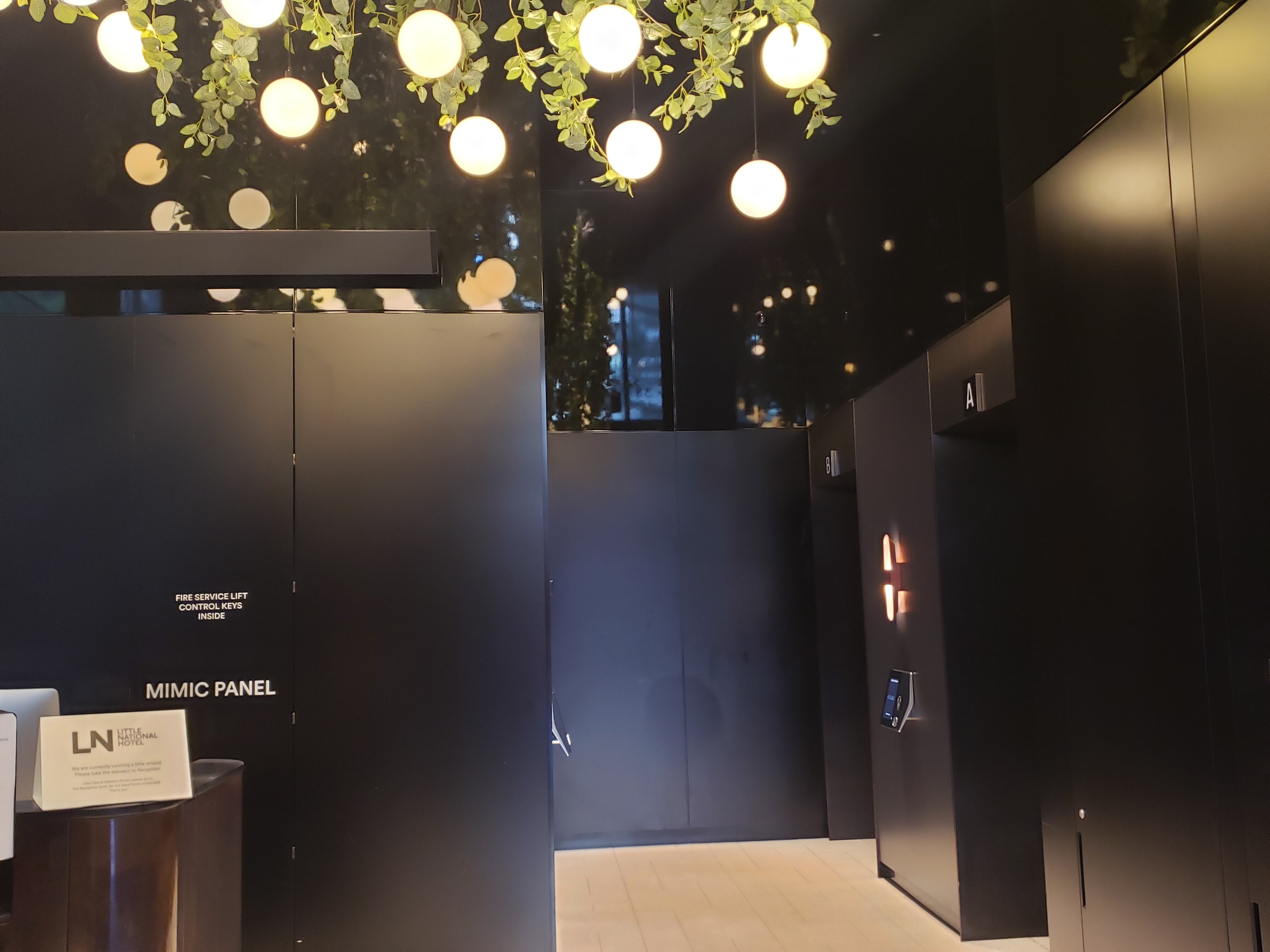 Little National Hotel Sydney-浴室