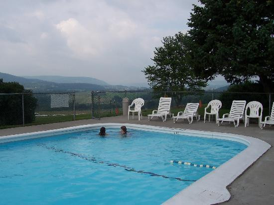 Howe Caverns Motel主图