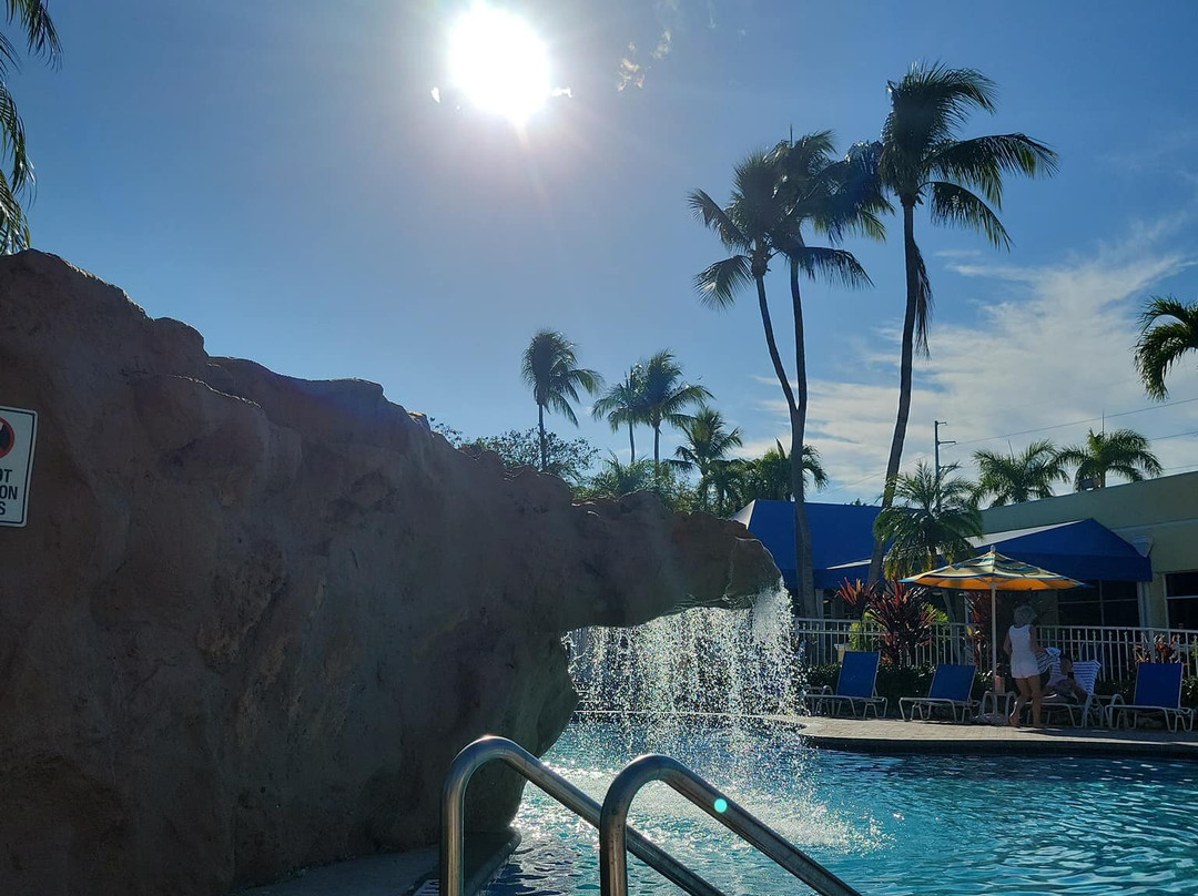 基拉戈假日酒店主图