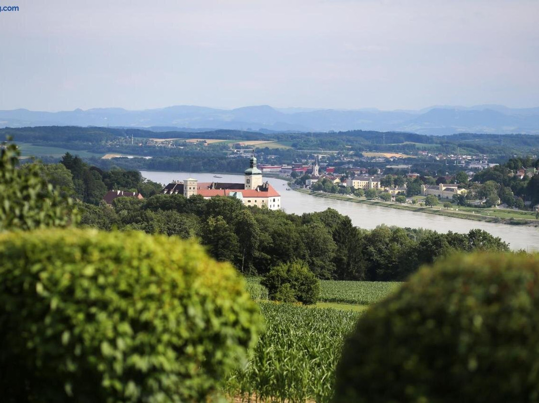 Ybbs an der Donau酒店住宿-Gasthof Nagl