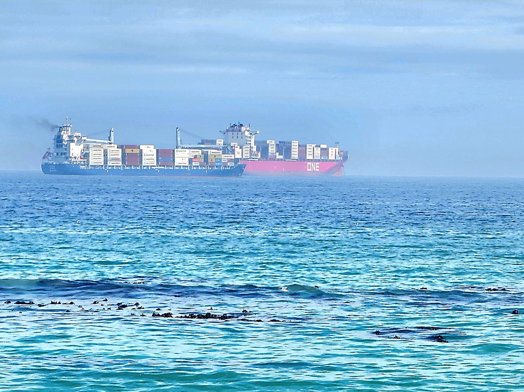 Blue Peter Hotel主图