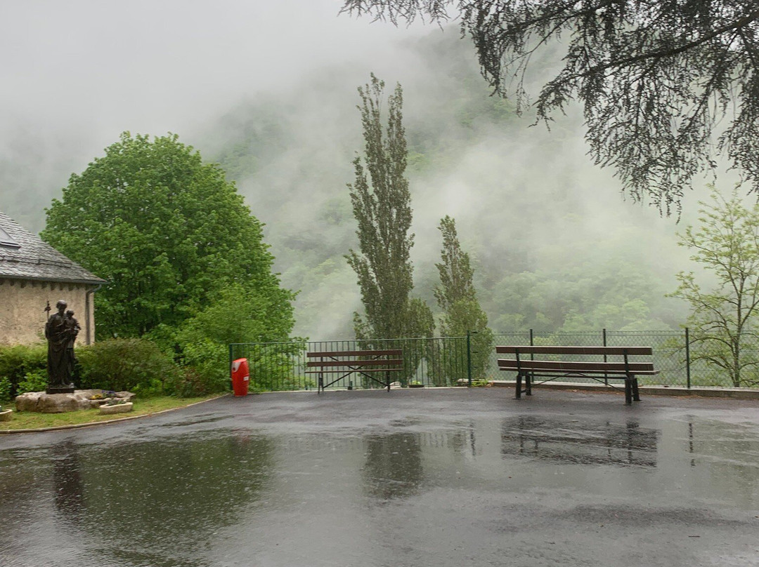 Abbaye de Bonneval-Le Cayrol必去景点
