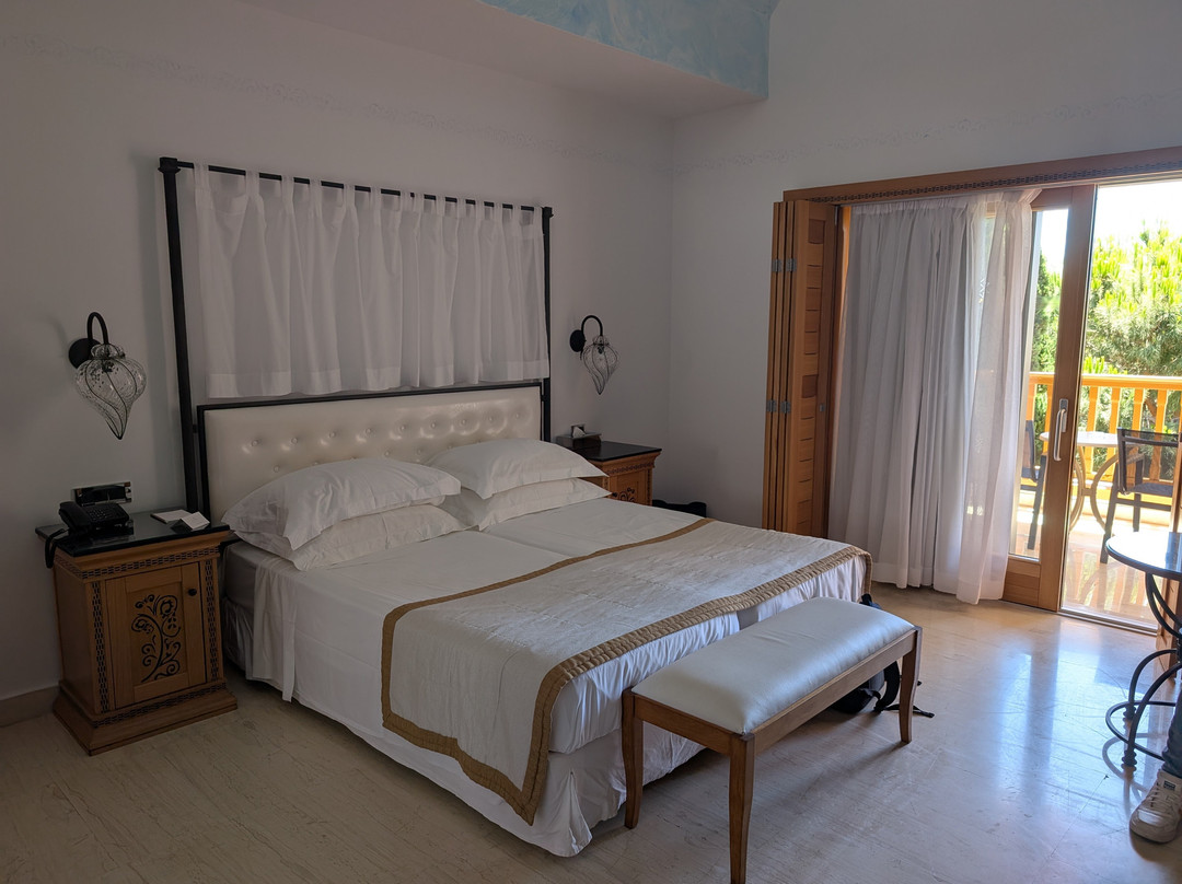 Mitsis Selection Blue Domes主图