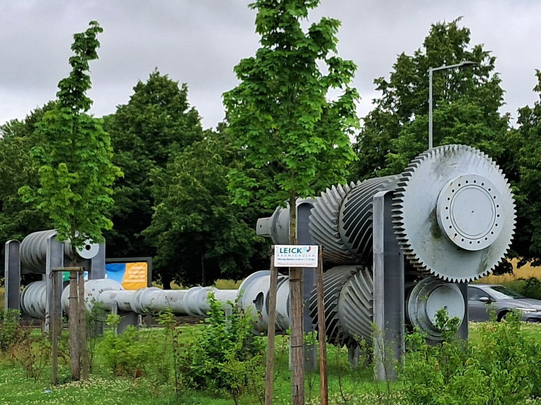 Skulptur Industriedenkmal Im Kreisel-Neunkirchen必去景点