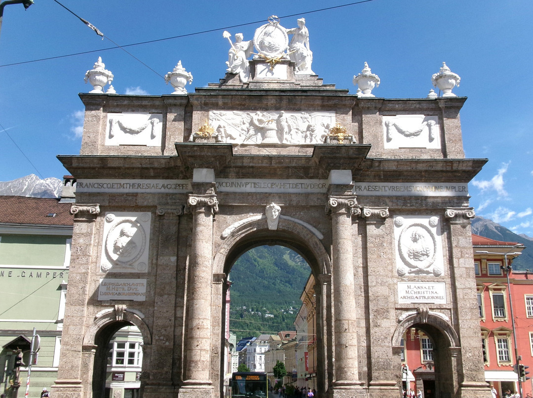 Triumphal Arch (Triumphpforte)-茵斯布鲁克必去景点
