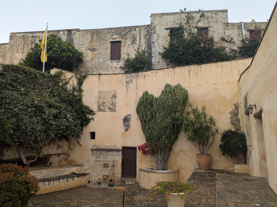 The Holy Monastery of Preveli-雷斯蒙必去景点