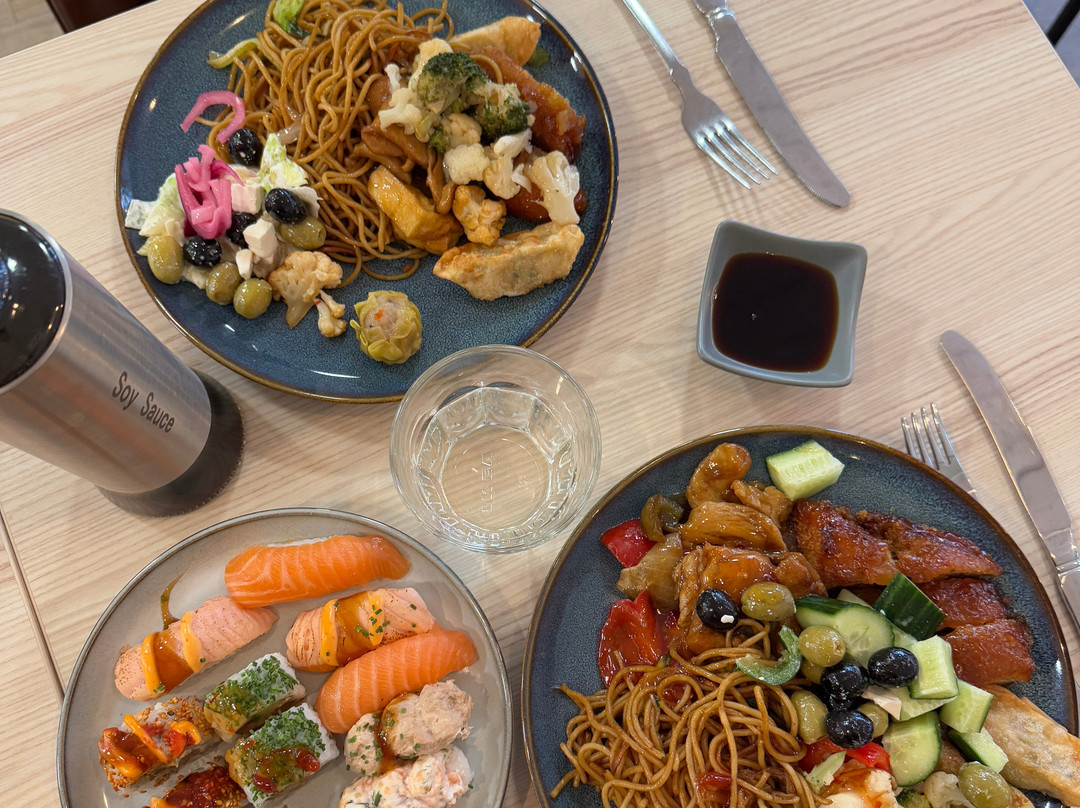 Fuumi Sushi And Wok