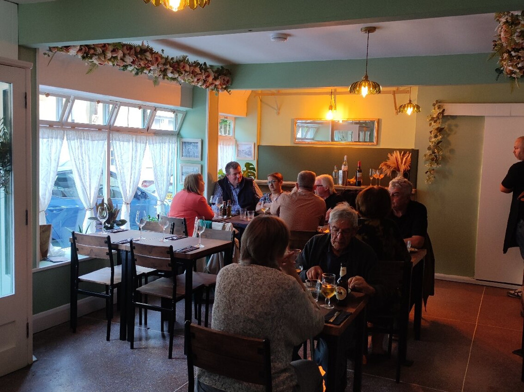 Restaurant Vine & Plate