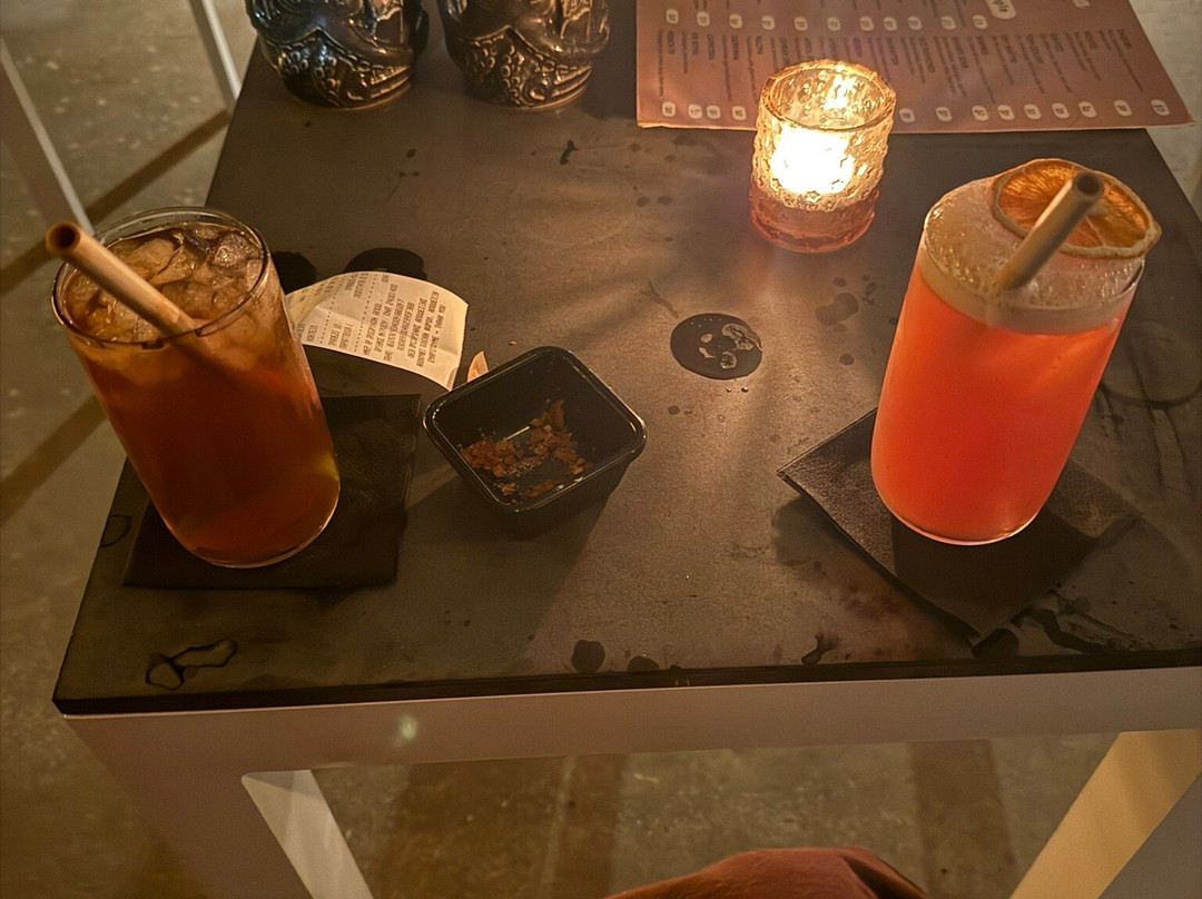 La Bussola Bar Koukounaries-Koukounaries必去景点