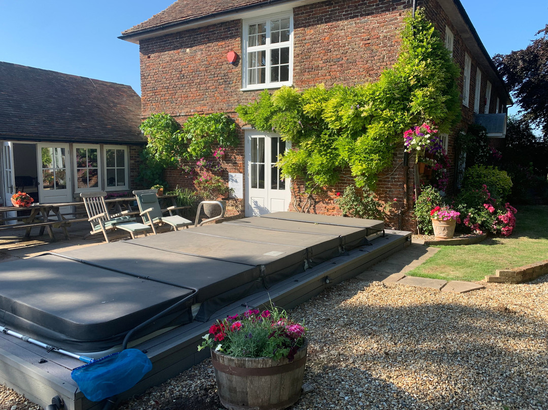 Molland Manor House B&B主图