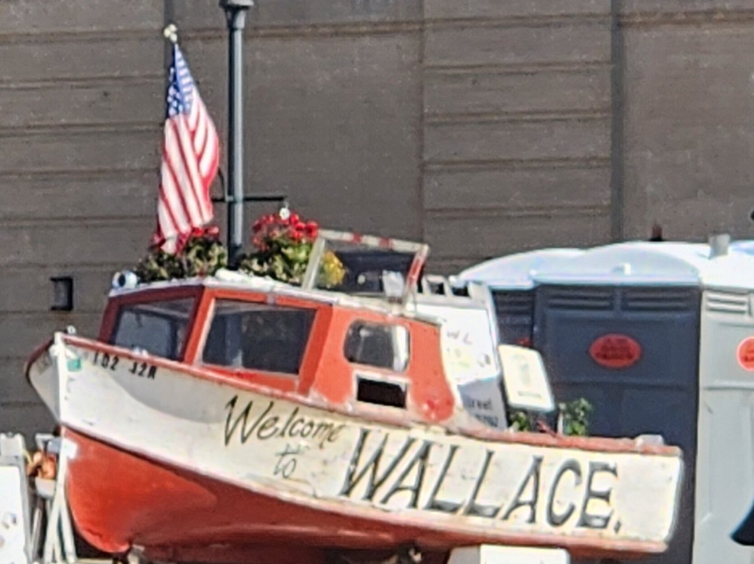 Center of the Universe Manhole