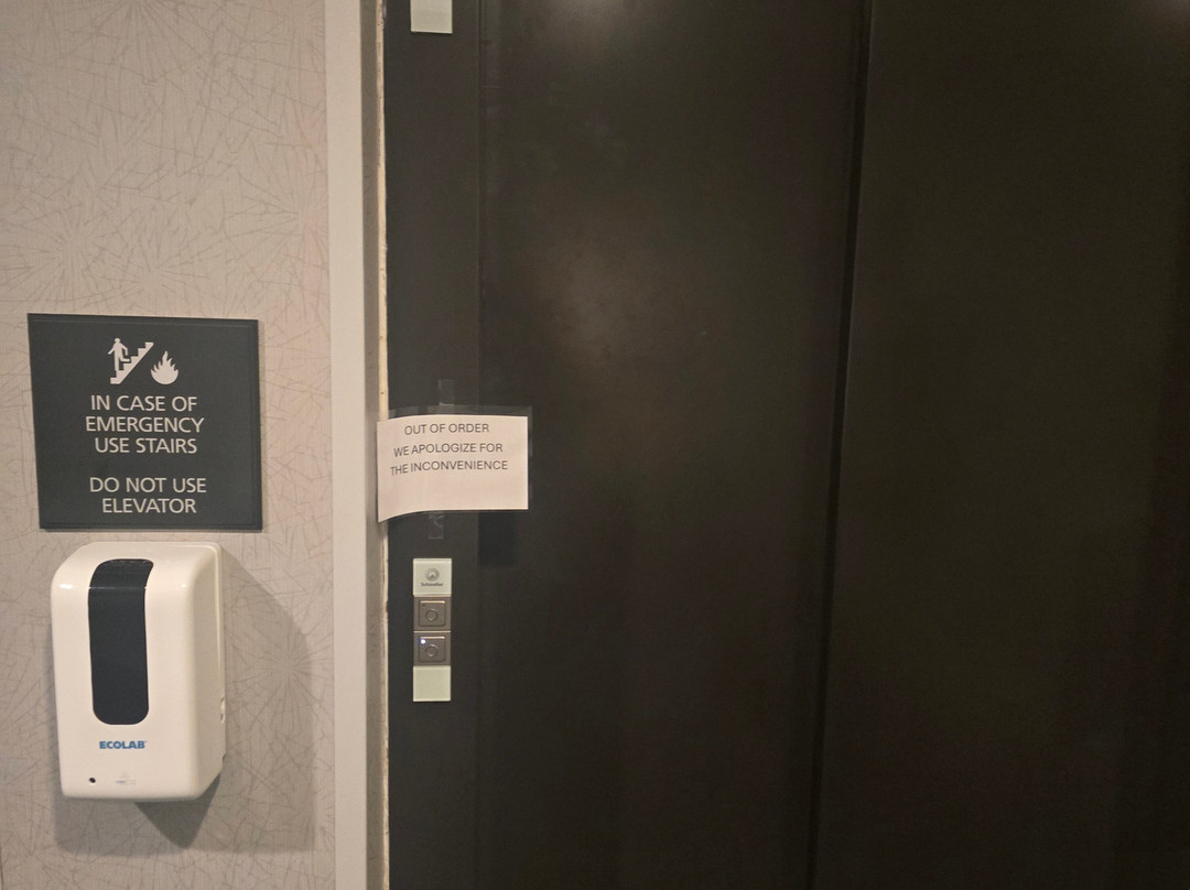 Hampton Inn Snyder主图