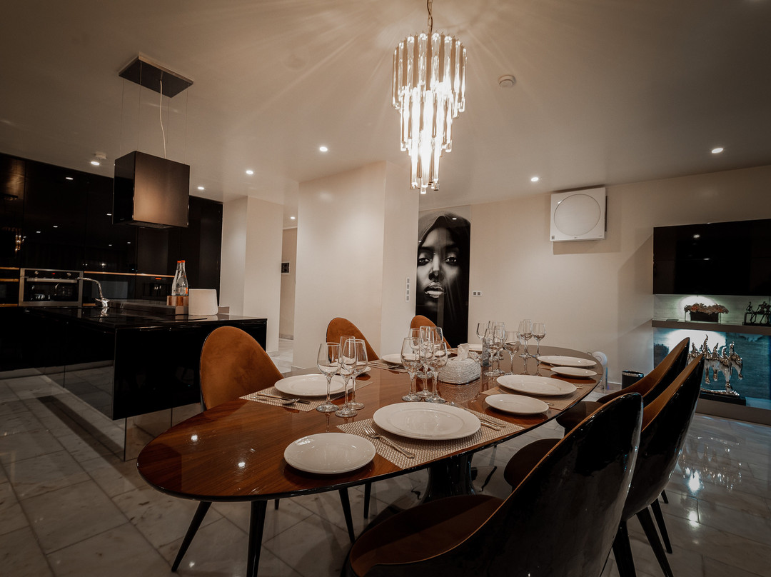 Kwarleyz Residence Hotel & Suites, Accra主图