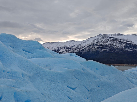Indigo Sud Traslados privados en El Calafate-埃尔卡拉法特必去景点