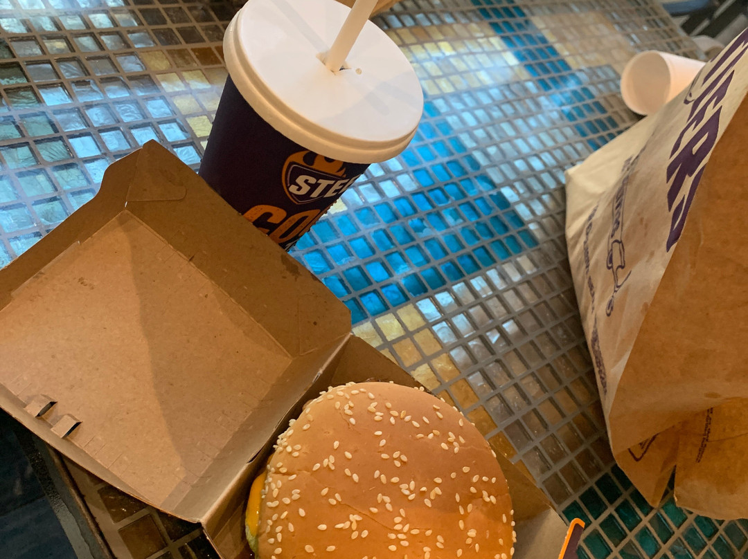 Steers