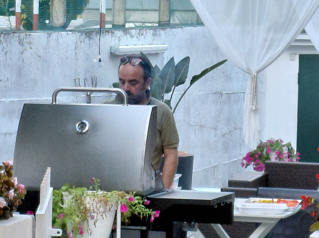 Minigolf Lounge Bar-斯波托尔诺必去景点