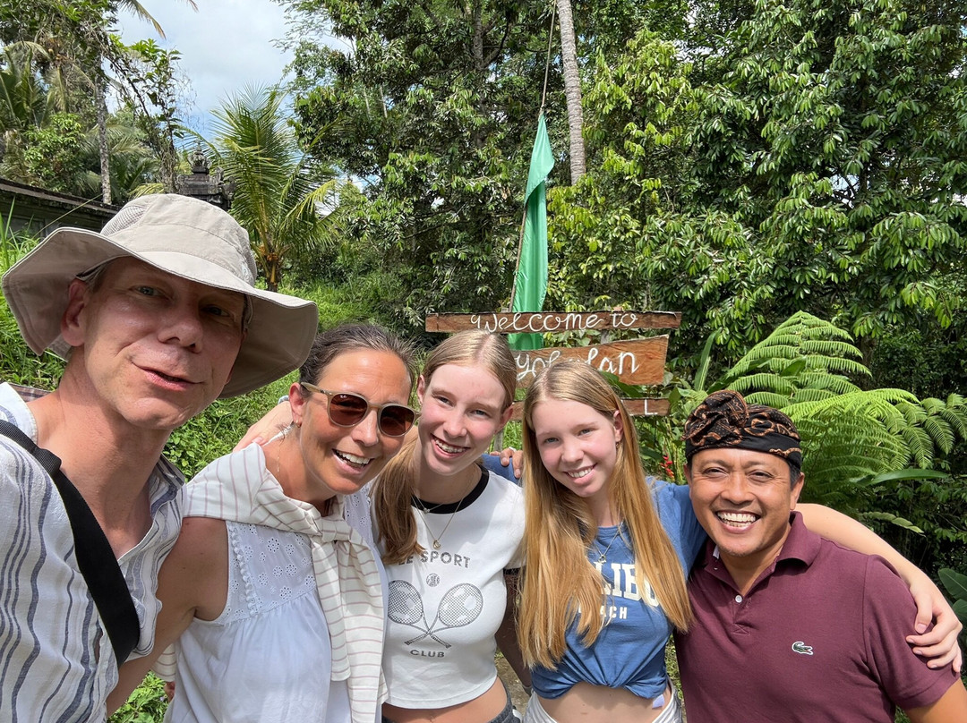 Bali Reiseleiter Fahrer-登巴萨必去景点