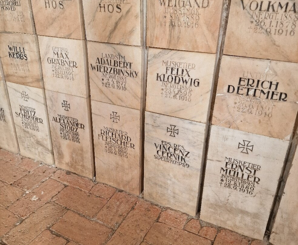 Saxon Fortified Church-Cisnadioara必去景点