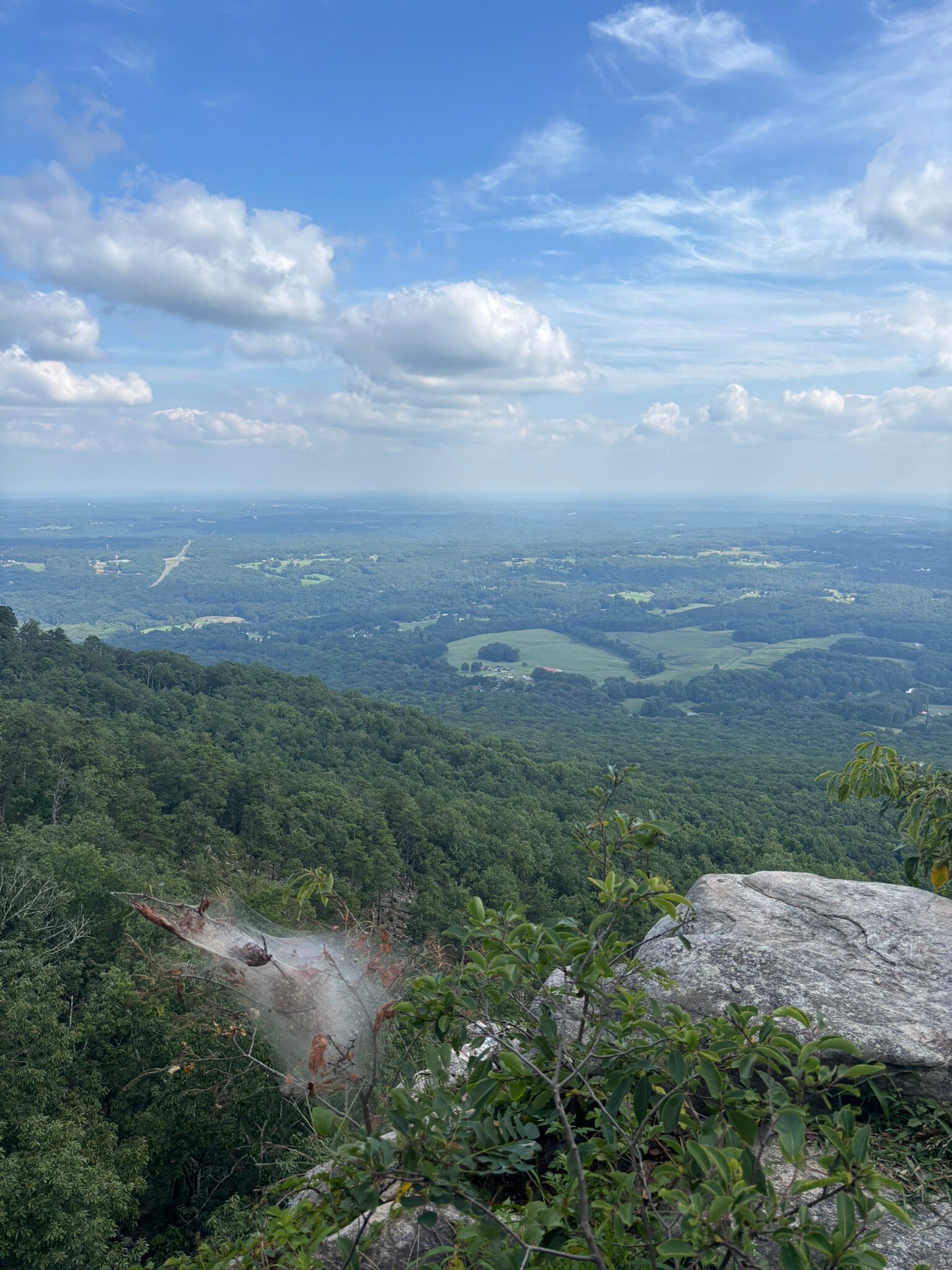 Pilot Knob Inn-官方