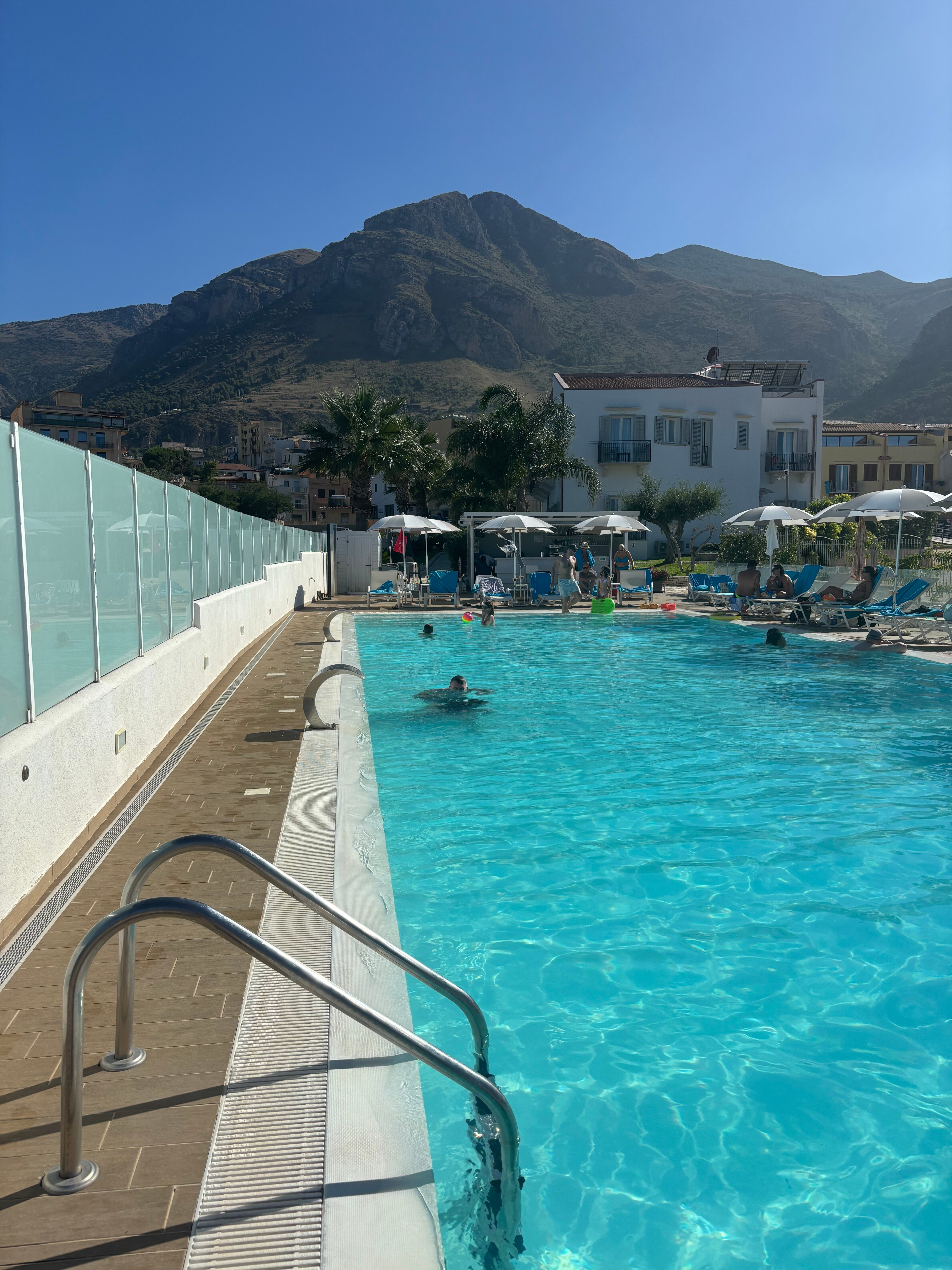 Marina di Petrolo Hotel & SPA-泳池