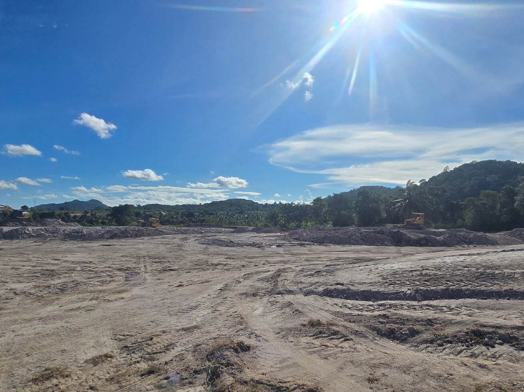 Emerald Golf Course-曼场必去景点