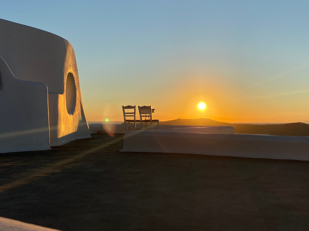 Panoramatic View On Caldera With Three Bells-费拉必去景点