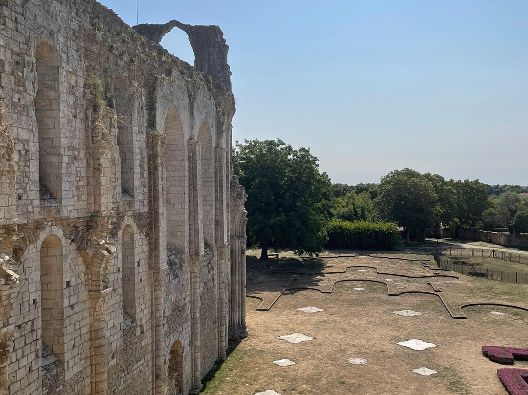 Abbaye de Maillezais-Maillezais必去景点
