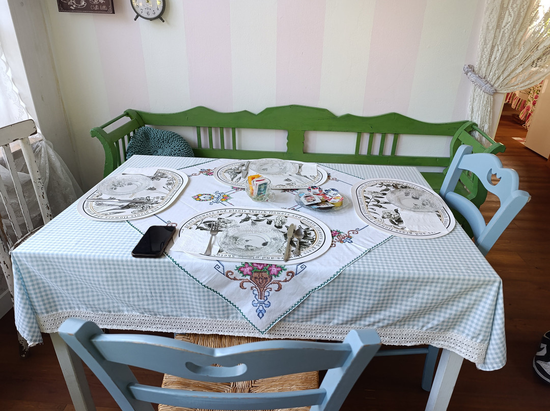 Rose e Merletti主图