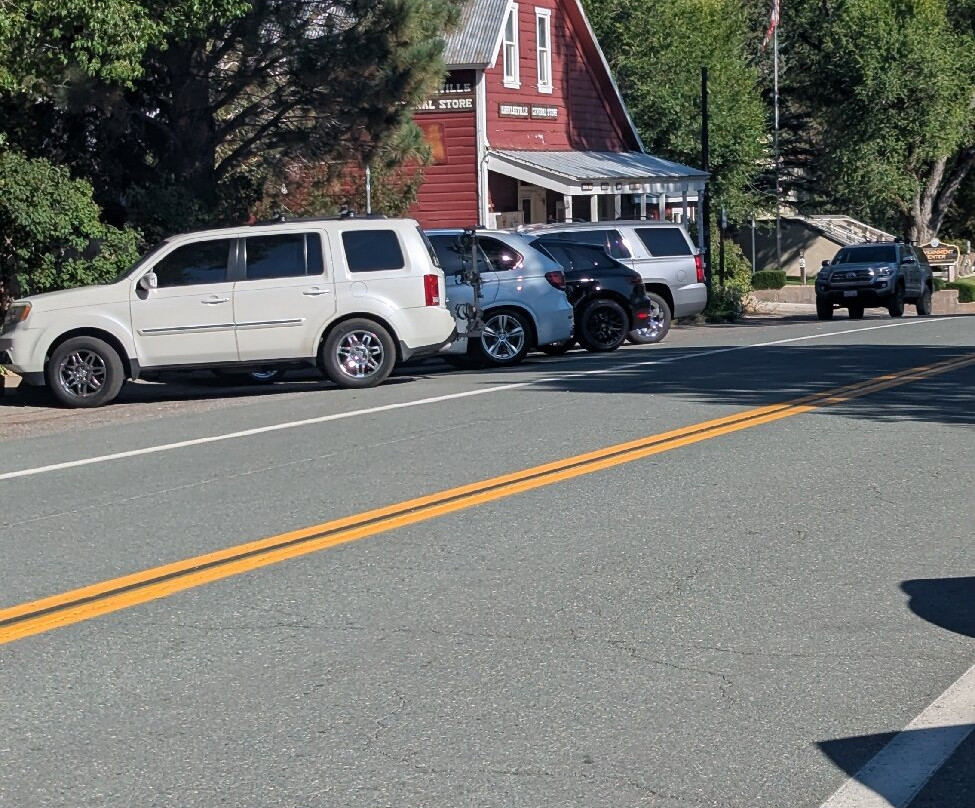 Creekside Lodge主图