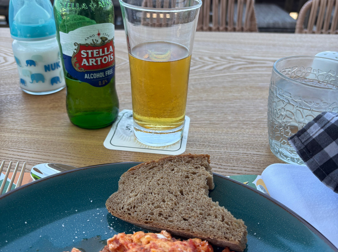 Sikyon Coast Hotel & Resort主图