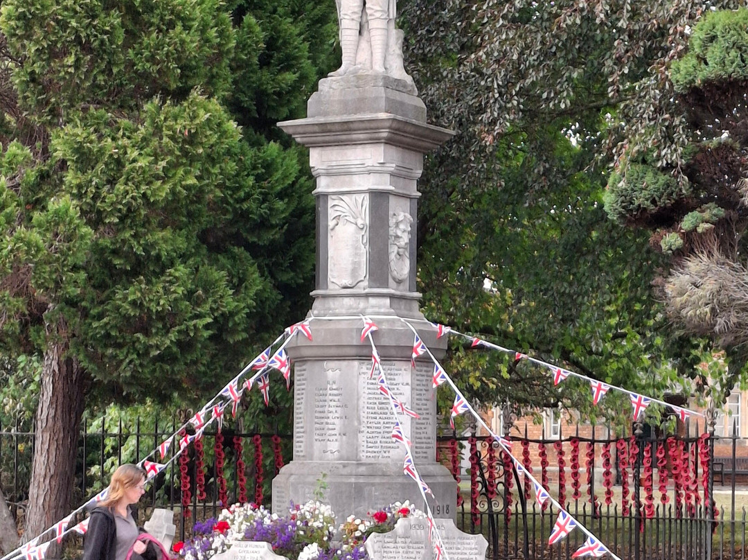 Louth War Memorial-Louth必去景点