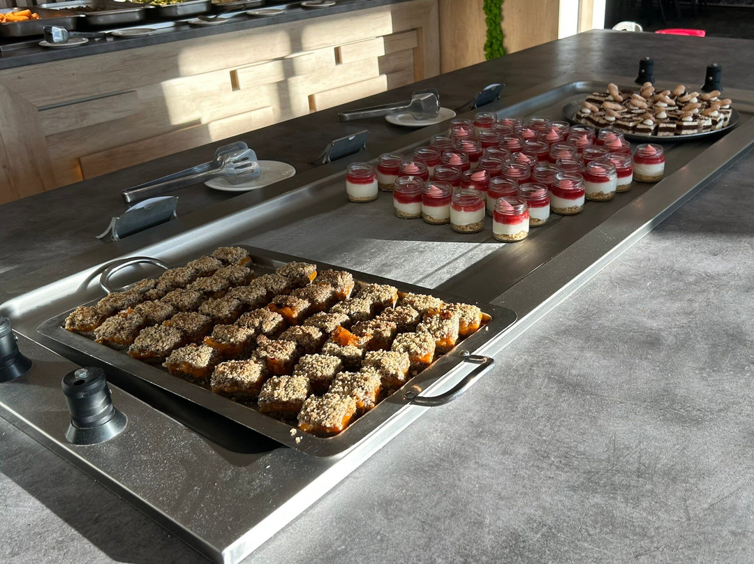 维谢格拉德温泉酒店主图