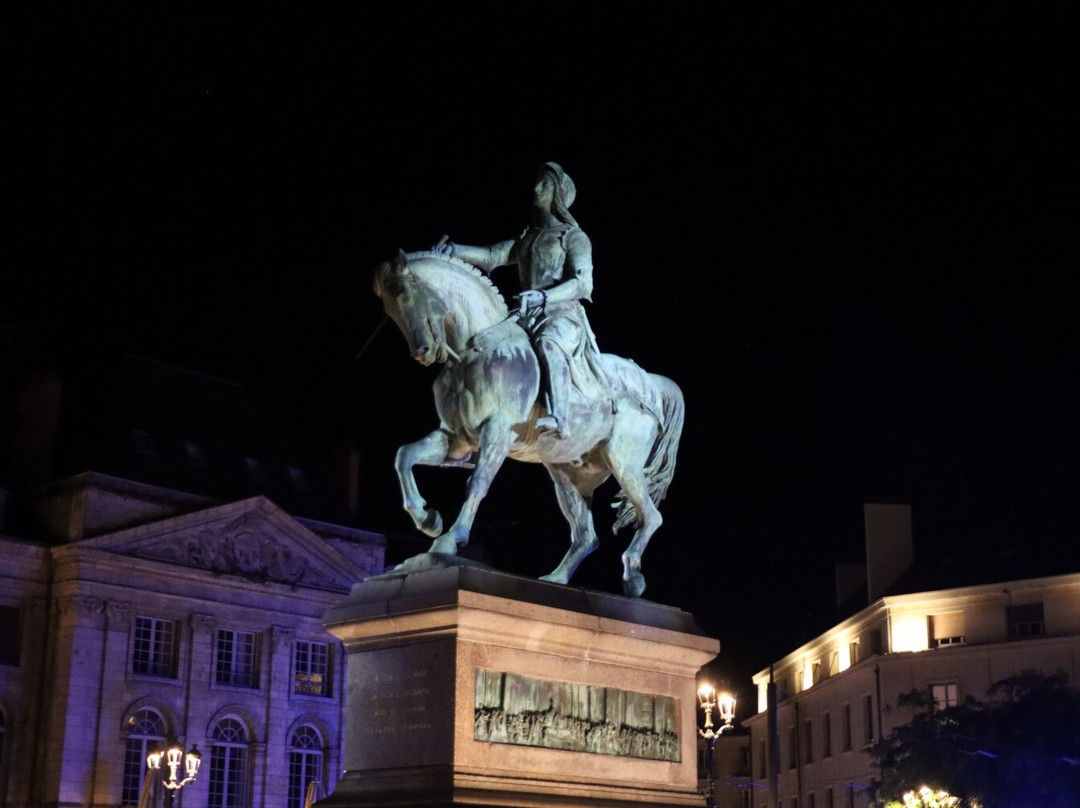 Statue Equestre Jeanne d'Arc-奥尔良必去景点