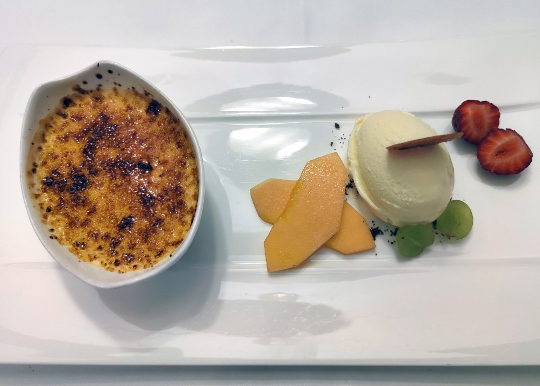 阿德勒白陶酒店-官方