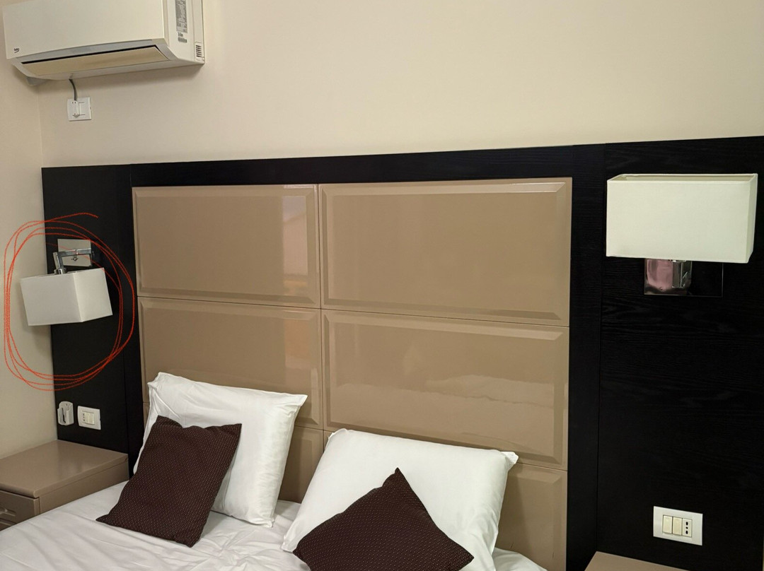 Hotel Liro主图
