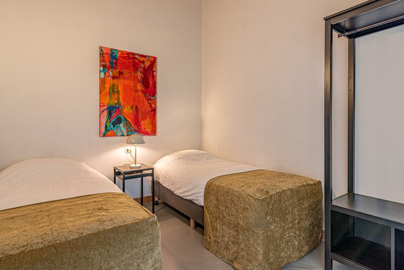 Gillishof Slowlife Holiday主图