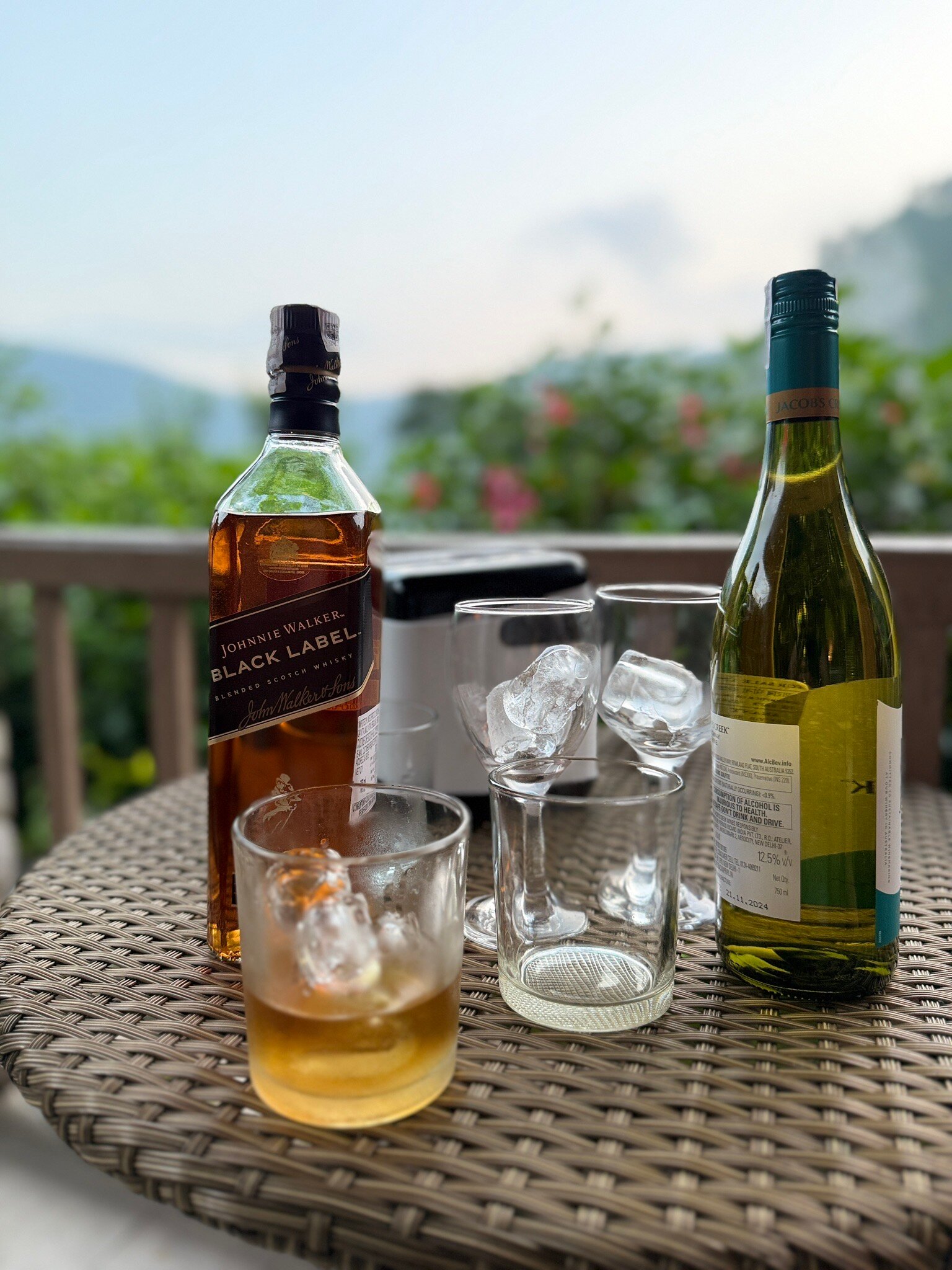 Sterling Corbett-官方