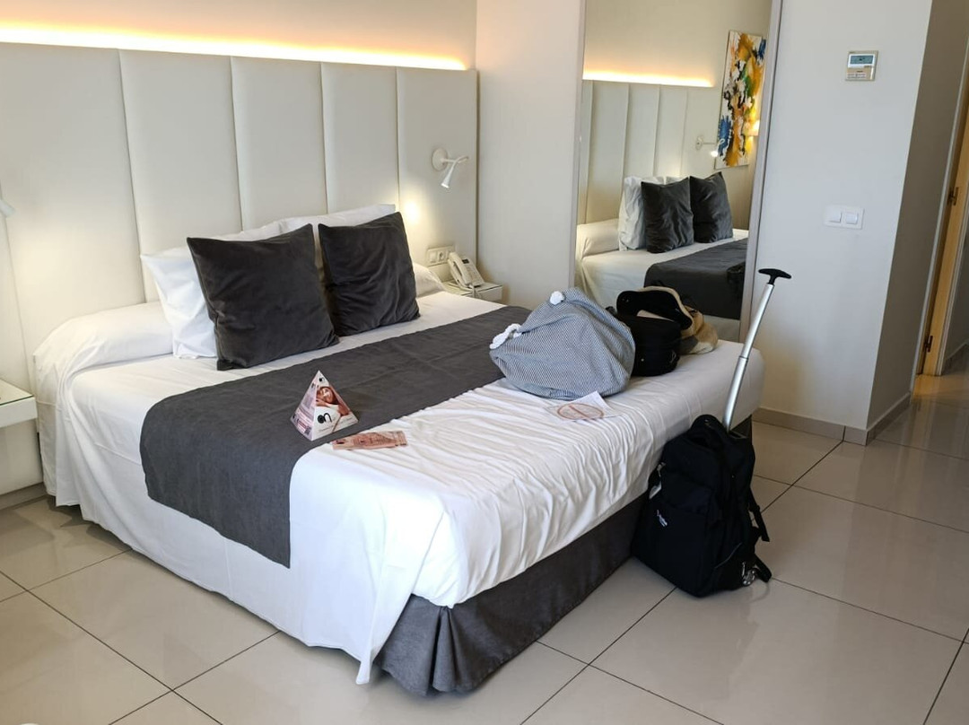 On Hotels Oceanfront主图