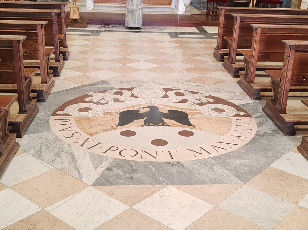 Chiesa di San Tommaso da Villanova-冈多菲堡必去景点