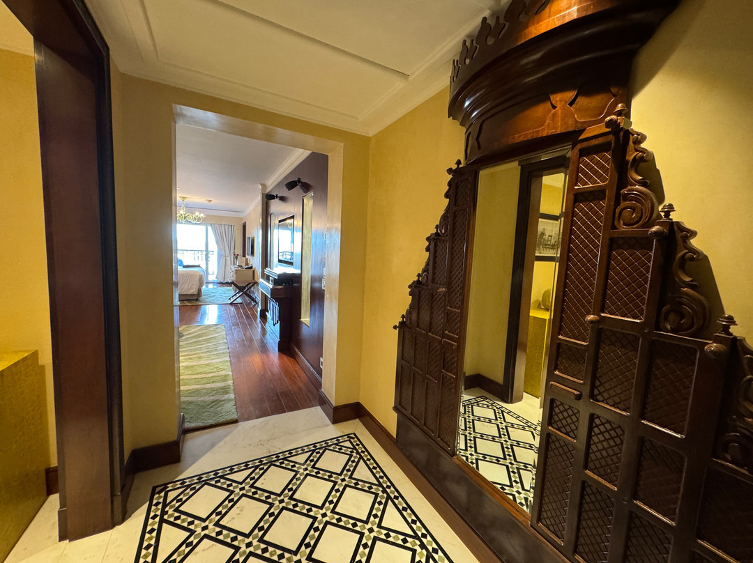 老卡塔拉特索菲特尔传奇酒店主图