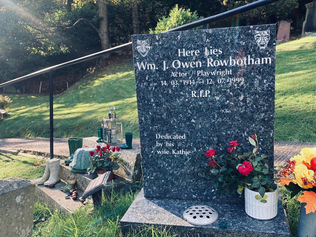 St John's Church-Holmfirth必去景点