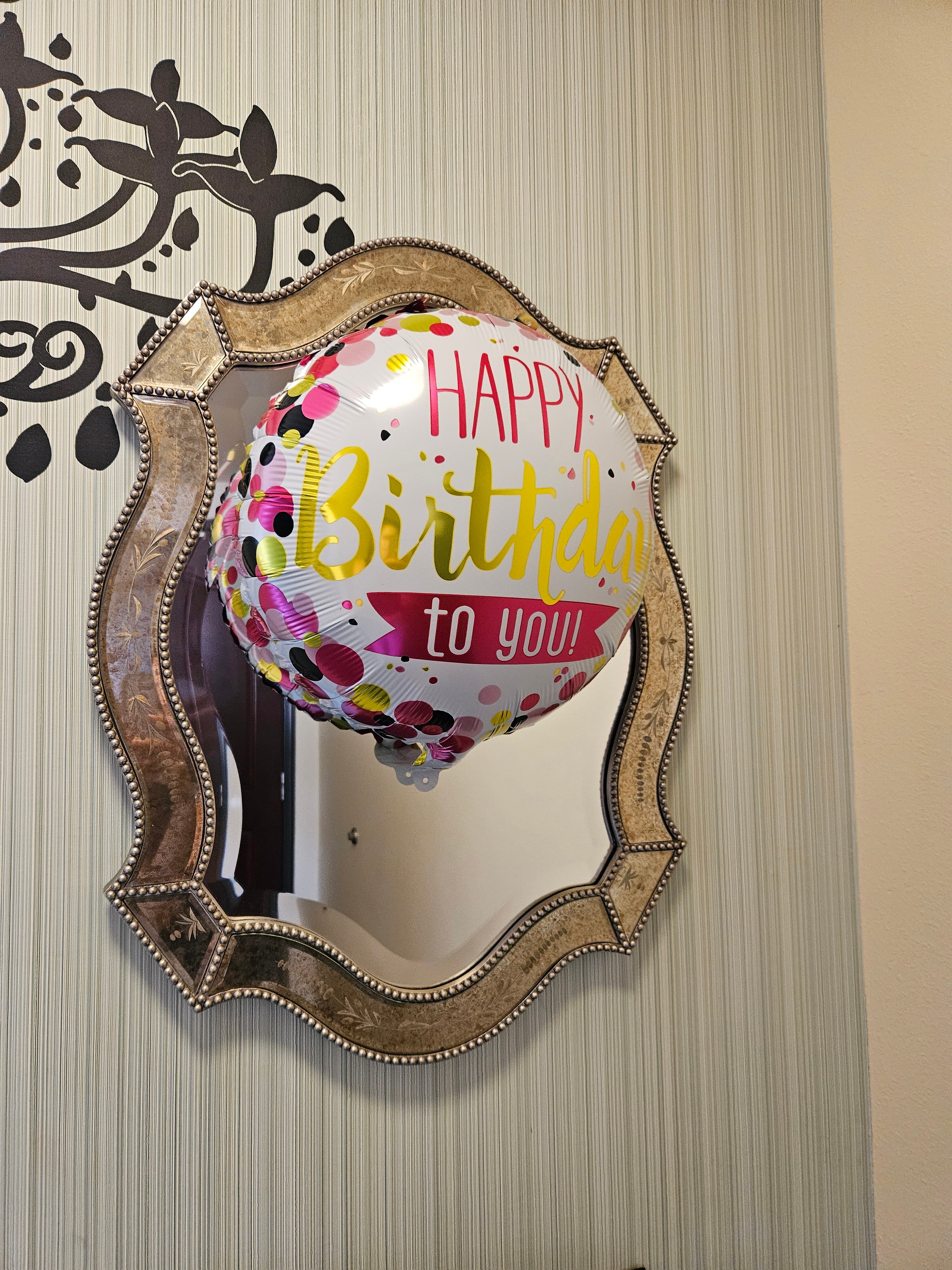 麦克斯韦酒店-菠萝招款待-官方