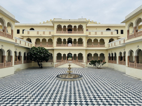 贾巴皇宫酒店主图