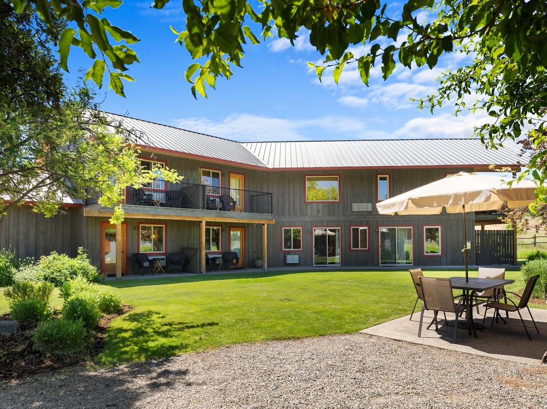 加德纳山宾馆主图