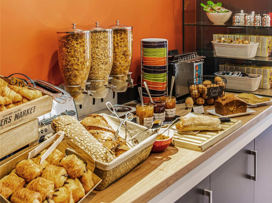 宜必思尚品兰斯中心大教堂酒店