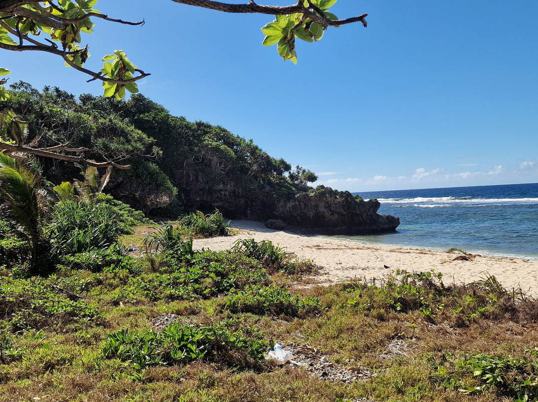 Anahulu Cave - The Underground Swimming Pool-Haveluliku必去景点
