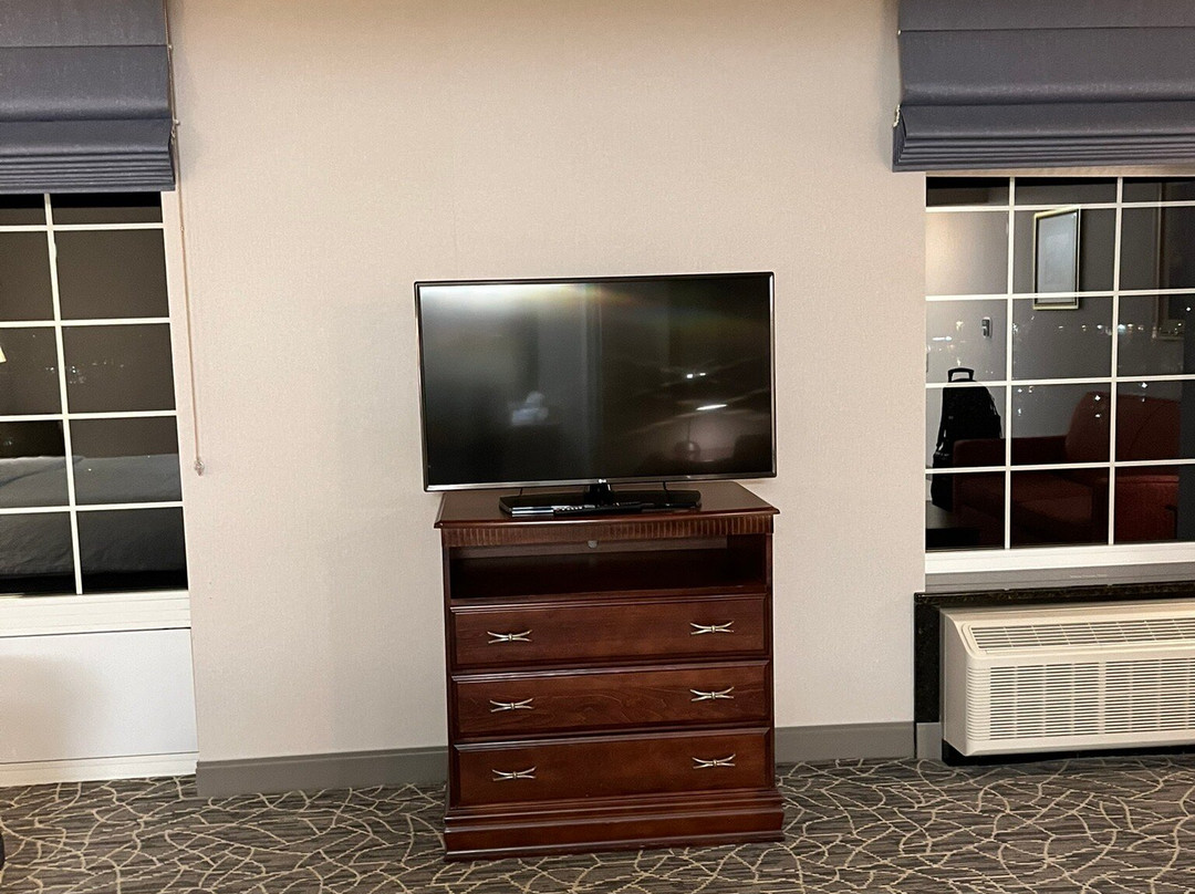 Hampton Inn & Suites Berkshires Lenox主图