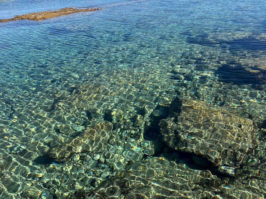Qawra Point Beach-Bugibba必去景点