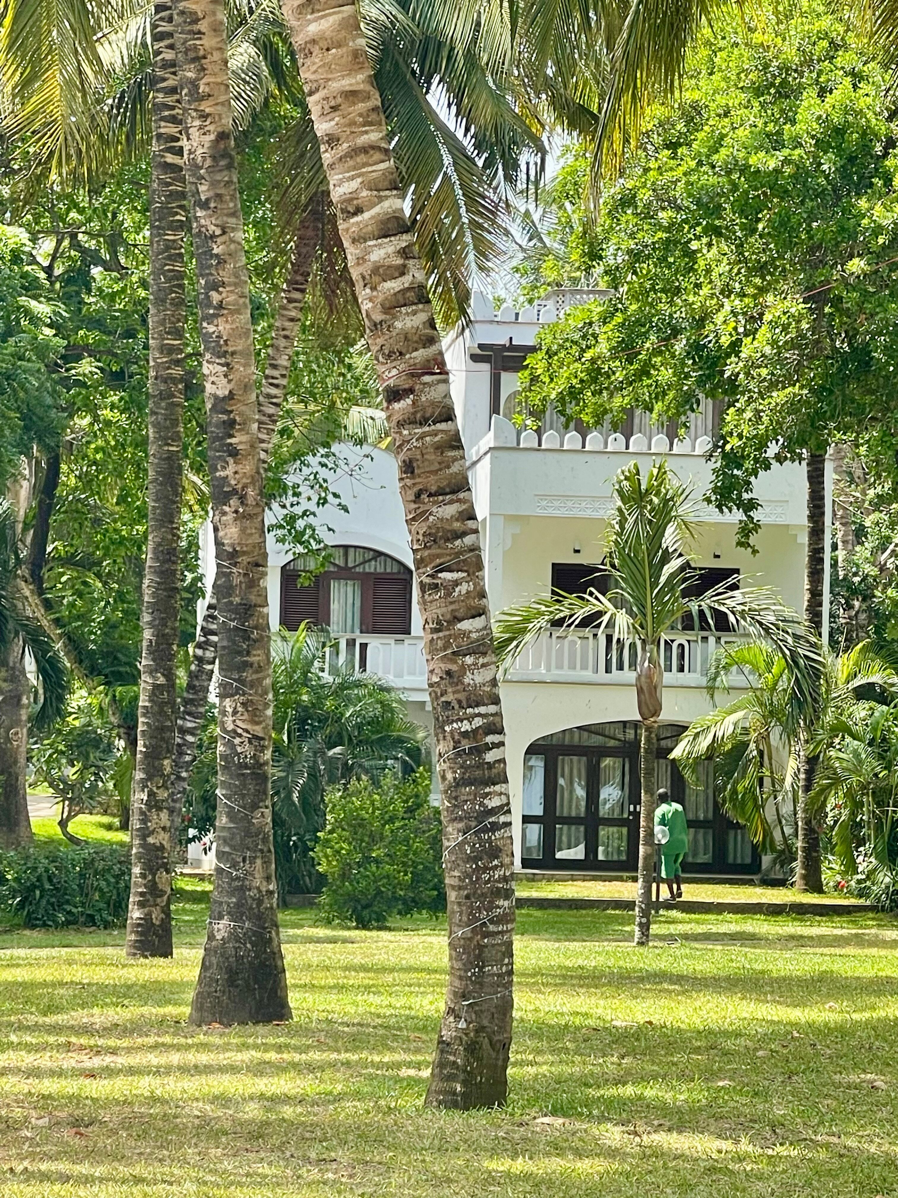 Lantana Galu Beach-官方