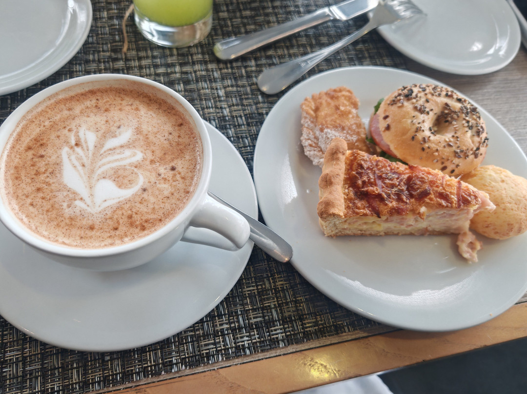 卡萨格兰德酒店主图